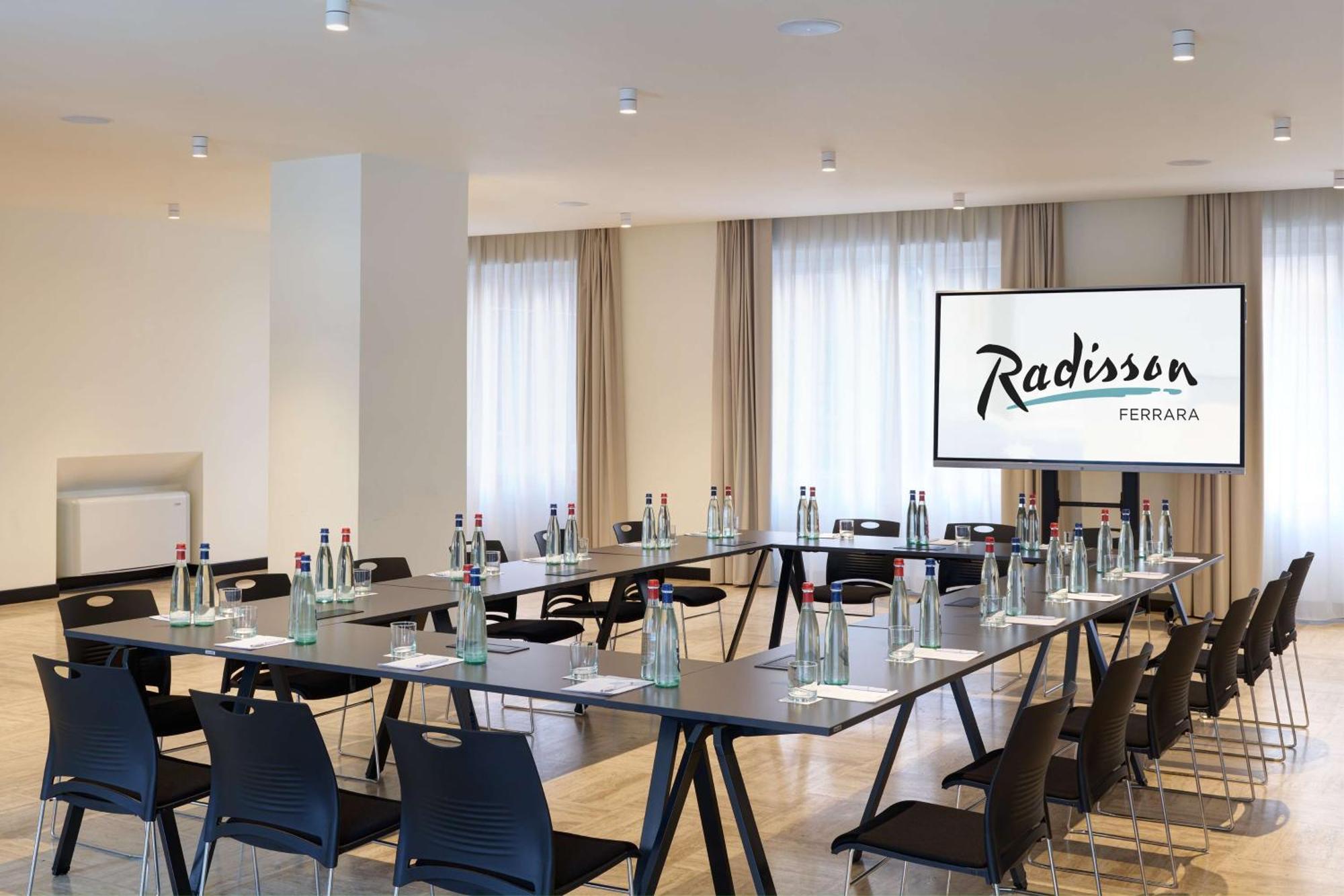 Radisson Hotel Ferrara Exteriér fotografie